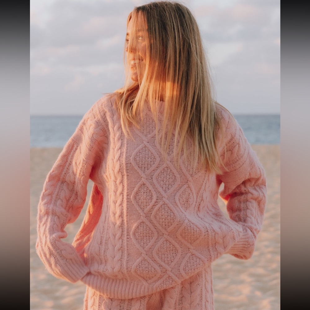 NWOT Daily Drills Oversized Knit Sweater - Light Pink Size XS/S